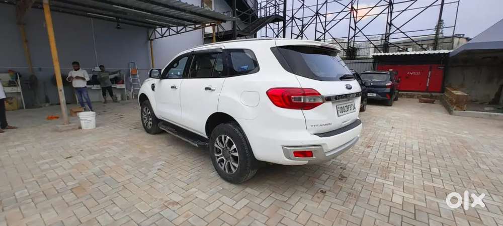 Ford Endeavour 2020 Titanium Plus