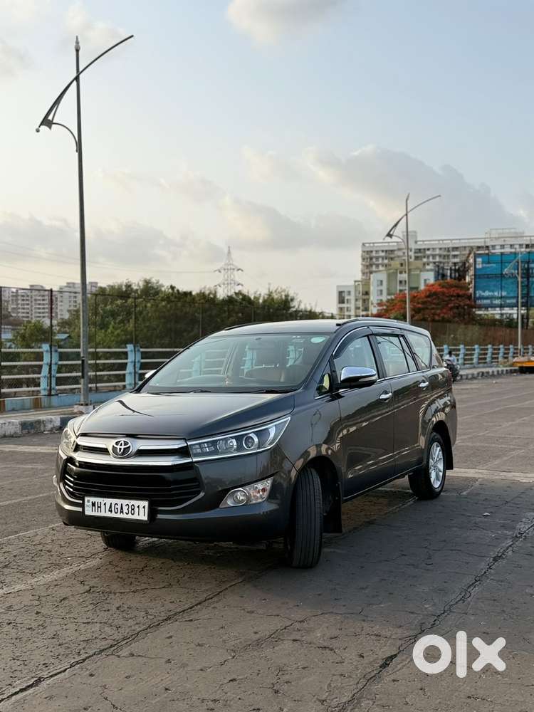 Toyota Innova Crysta 2.8 Zx Automatic 7 Str, 2017, Diesel