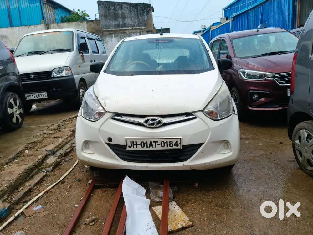 Hyundai Eon Magna Plus 2013 Petrol