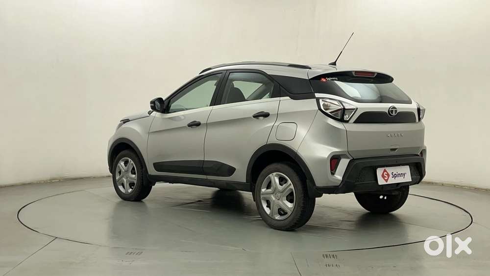 Tata Nexon 1.2 Revotron Xma Amt (s), 2021, Petrol