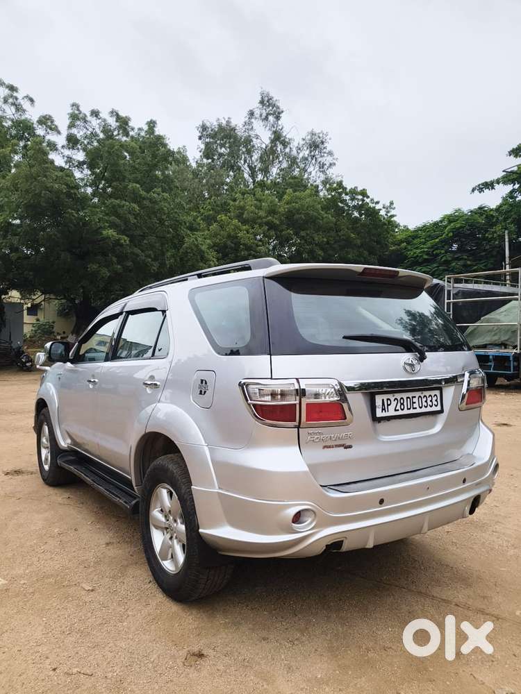 Toyota Fortuner 3.0 4x4 Manual, 2010, Diesel