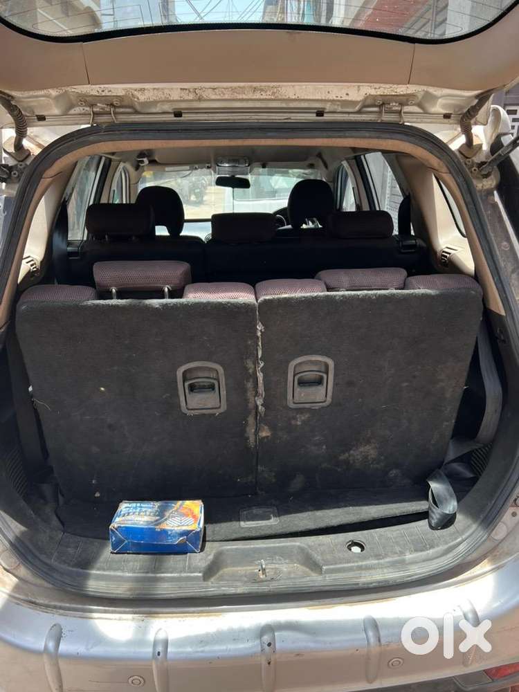 Mahindra Xuv500 Diesel 74077 Km Driven