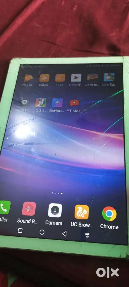 Screen crack