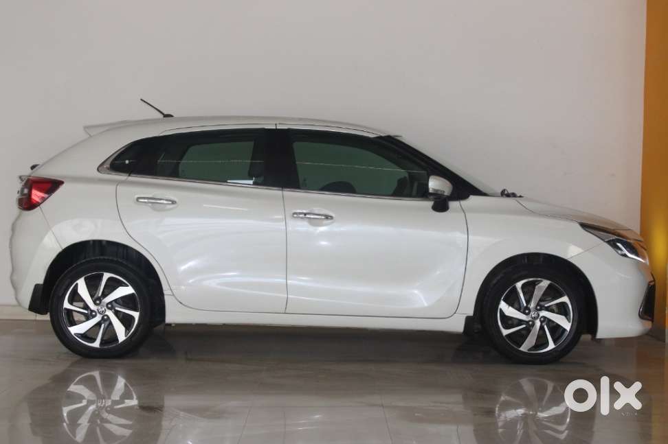 Toyota Glanza 1.2 V Amt, 2023, Petrol