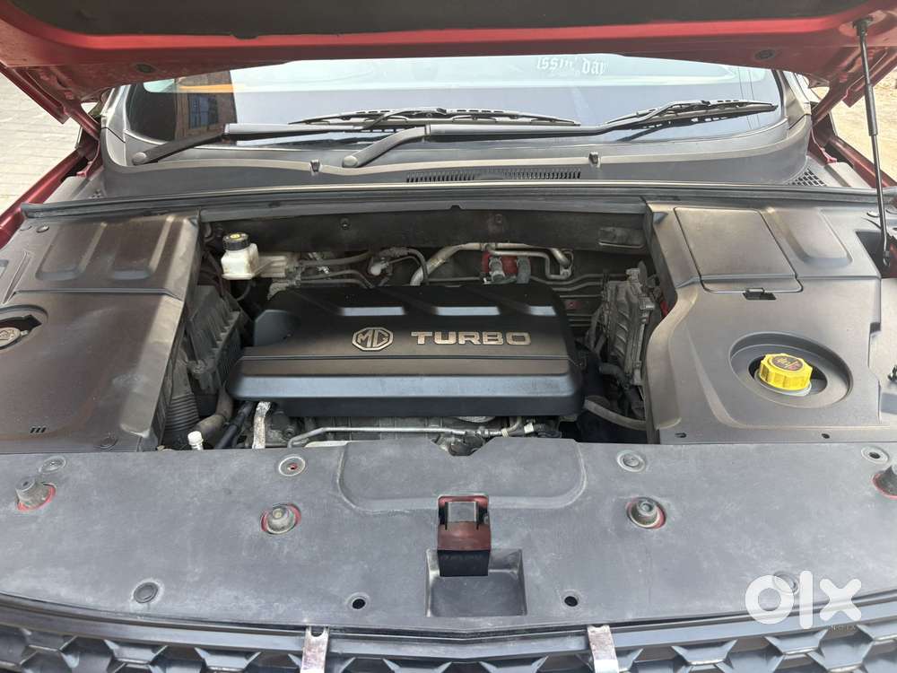 Mg Hector Plus Sharp Hybrid 1.5 Mt, 2021, Petrol