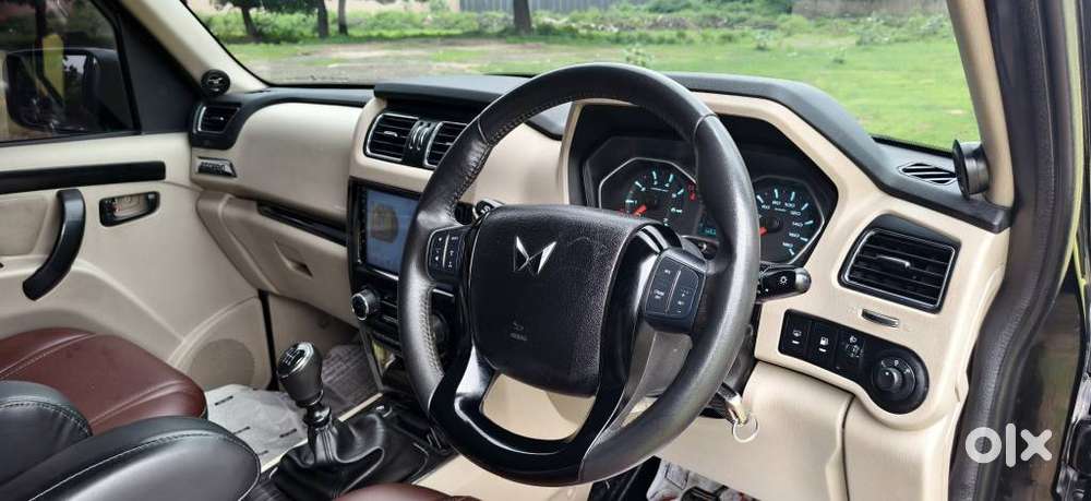 Mahindra Scorpio Classic 2.2 S 11 Mt 7 Str, 2023, Diesel