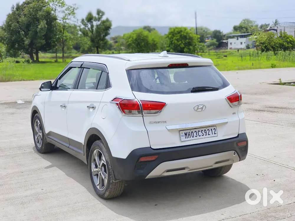 Hyundai Creta 1.6 Diesel At Sunroof