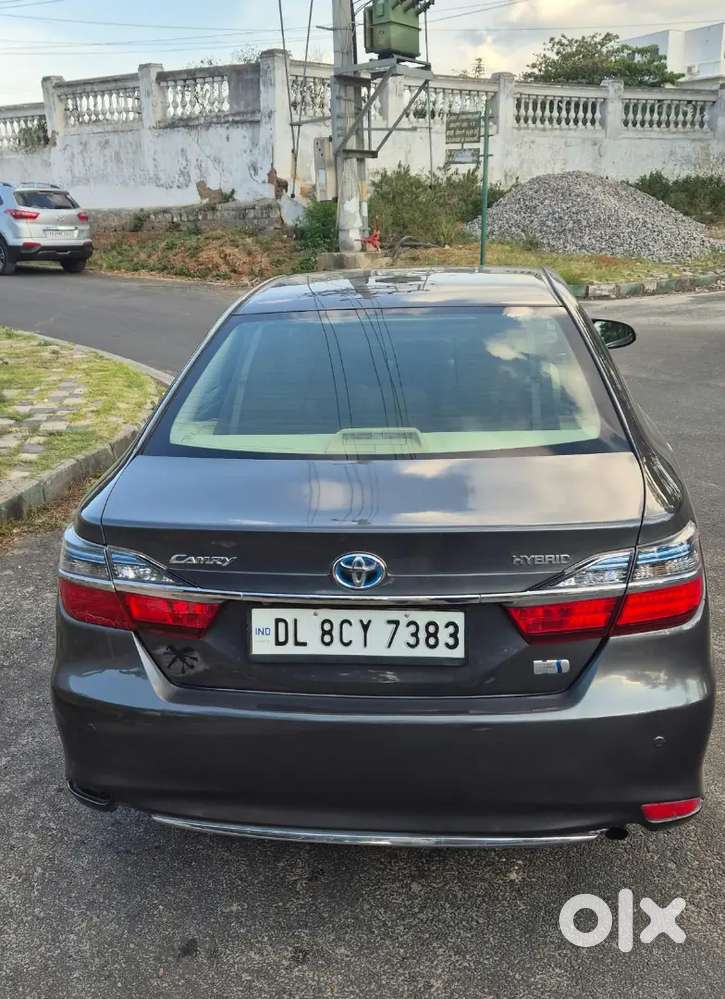 Toyota Camry 2.5 Hybrid 2016