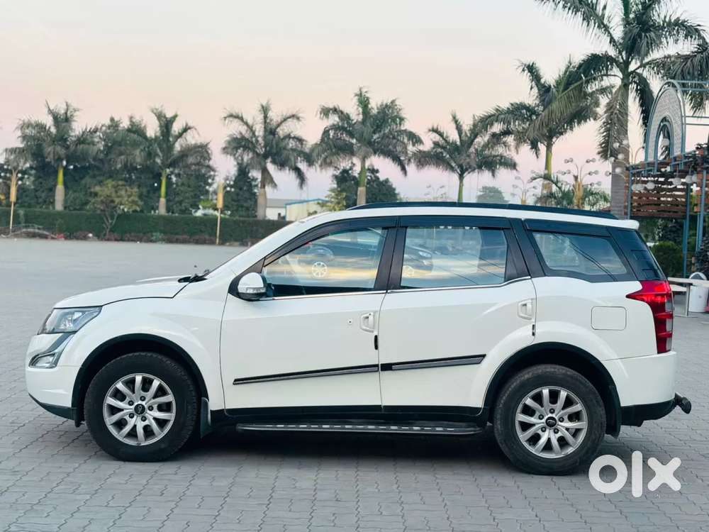 Mahindra Xuv500 At W10 Fwd, 2017, Diesel
