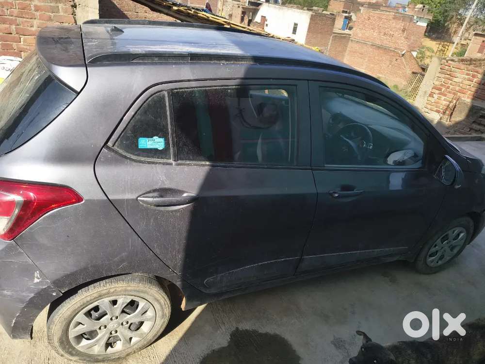 Hyundai Grand I10 2015 Diesel 80000 Km Driven