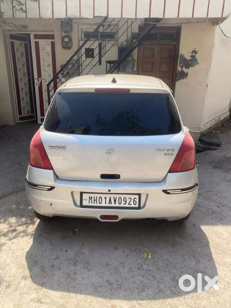 Maruti Suzuki Swift 2010 Petrol Manual Full Frush