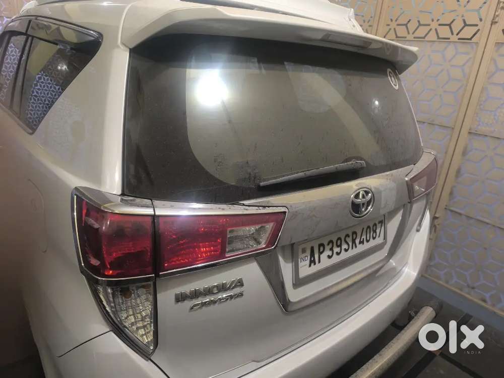 Toyota Innova Crysta Diesel 2023
