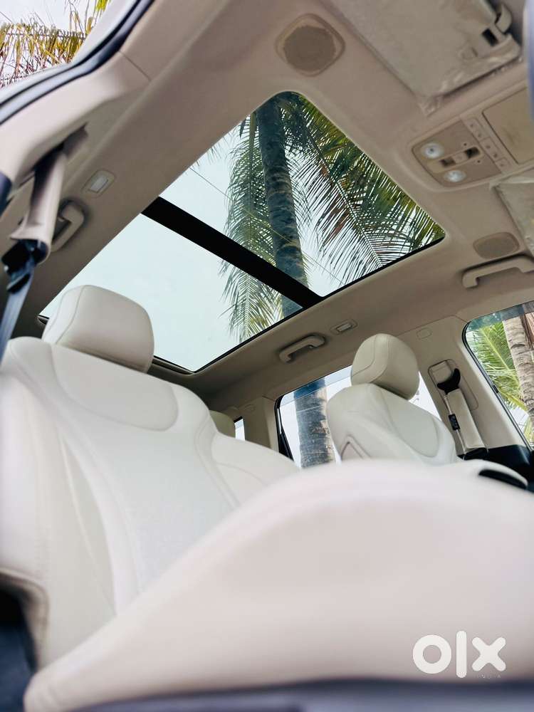 Mahindra Xuv700 2.2 Ax 7 Diesel At Luxury Pack Str Awd, 2023, Diesel