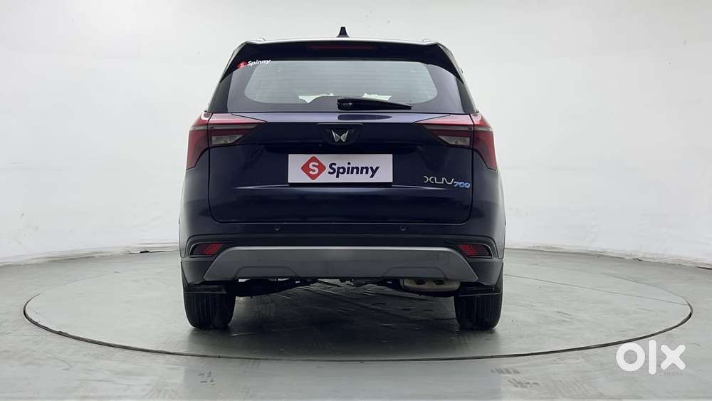 Mahindra Xuv700 2.0 Ax 5 Petrol At Str, 2022, Petrol