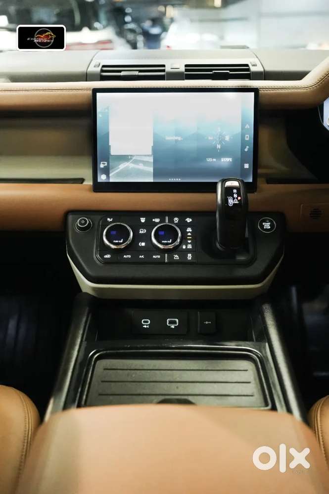 Land Rover Defender, 2024, Petrol