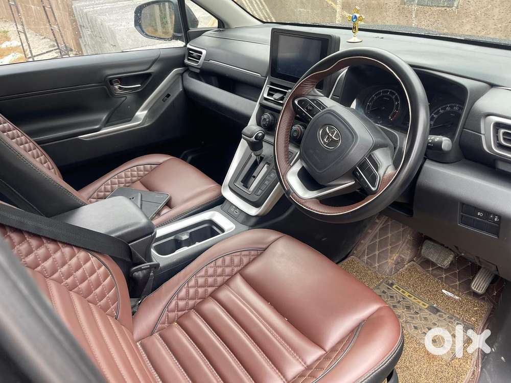 Toyota Innova Hycross 2.0 Gx 7 Str, 2023, Petrol