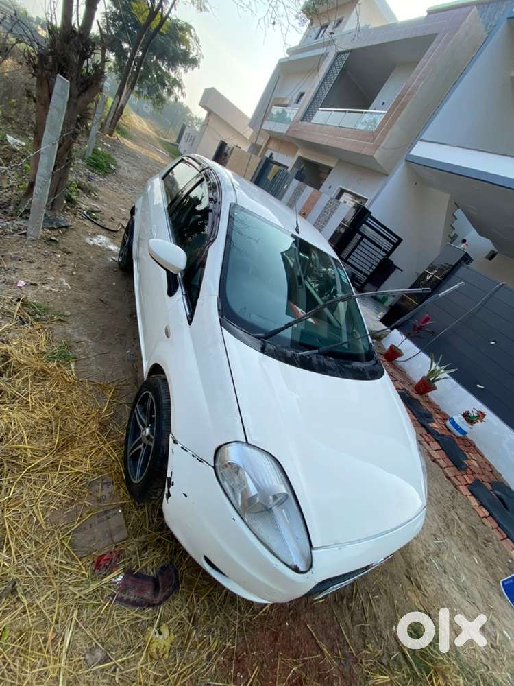 Fiat Punto Emotion 2010 Diesel Manual