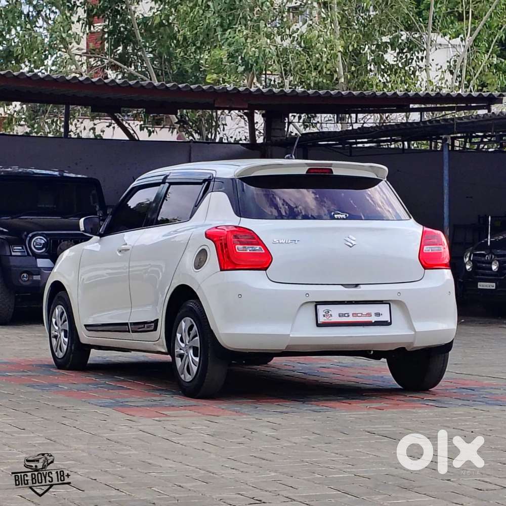 Maruti Suzuki Swift Vxi, 2020, Petrol