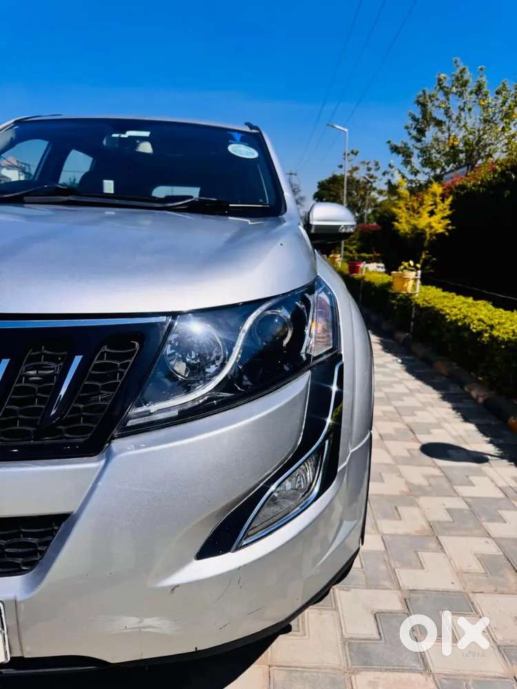 Mahindra Xuv500 2015 Diesel Well Maintained Paid Vip No.