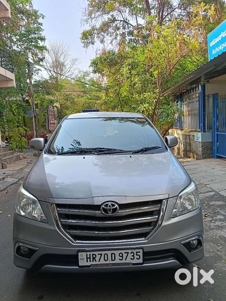 Innova 2.5 G Diesel Varaint