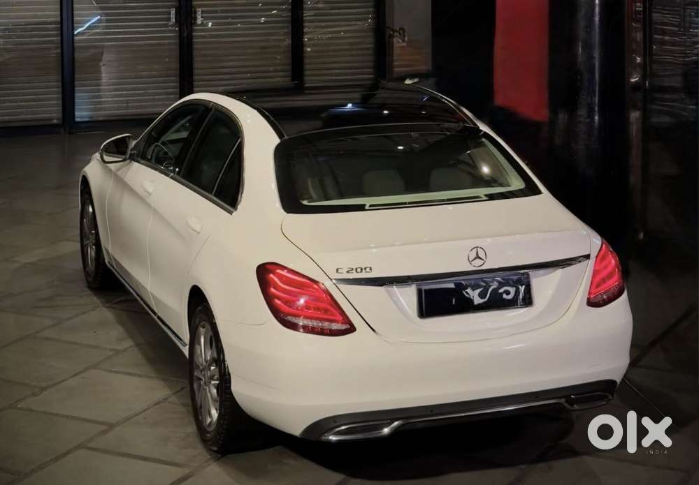 Mercedes-benz C-class 2014-2018 1.8 C200 Cgi Elegance, 2015, Petrol