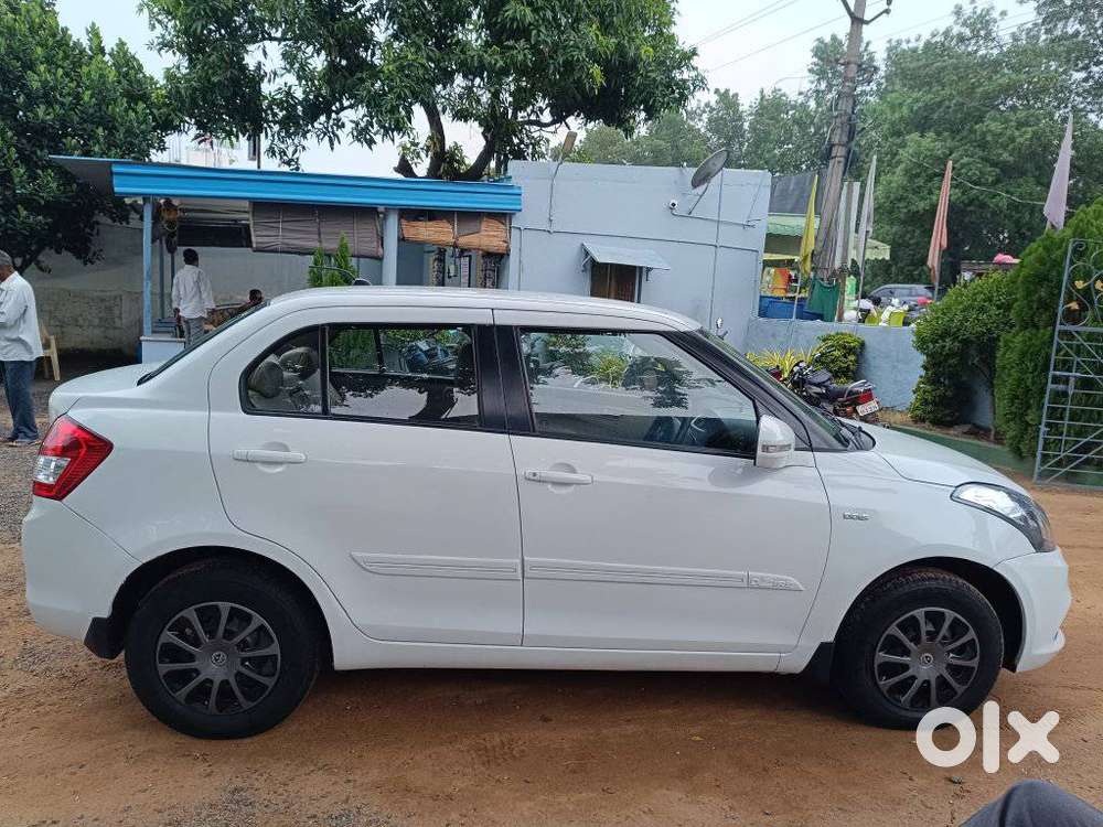 Maruti Suzuki Swift Dzire Vdi Bsiv, 2015, Diesel