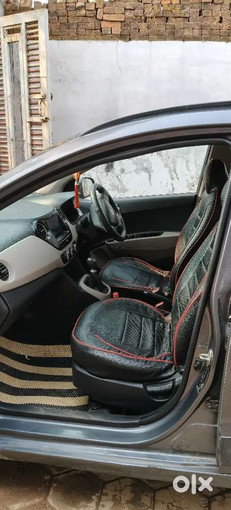 Hyundai Grand I10 2015 Petrol 28000 Km Driven