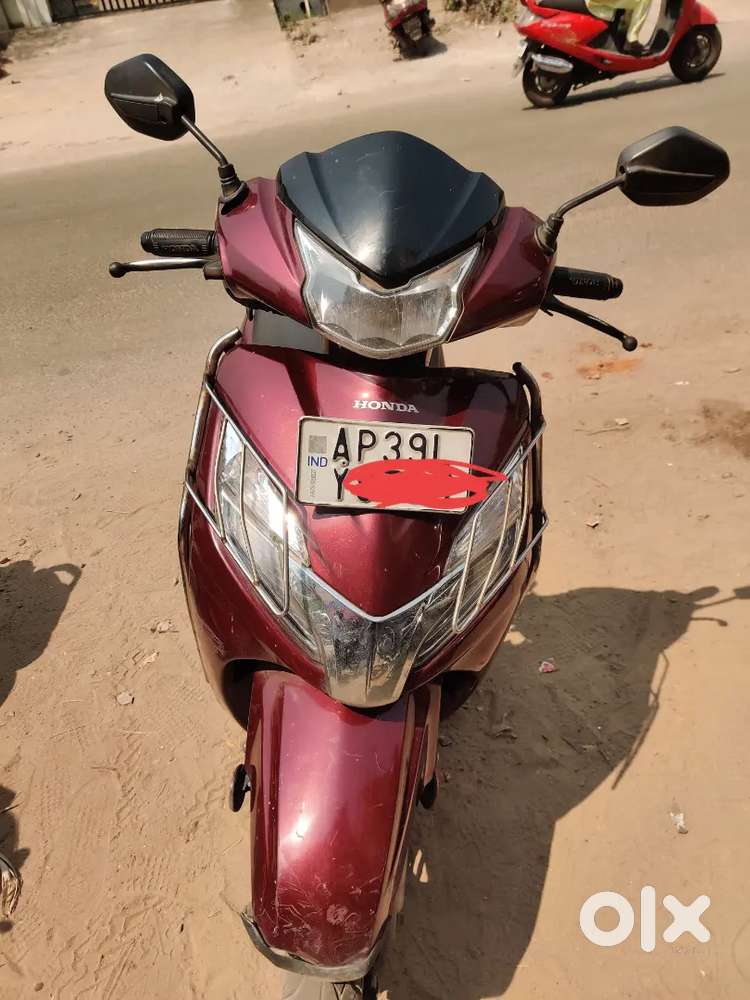 Honda Activa 125cc Maroon colour Scooters 1822700615