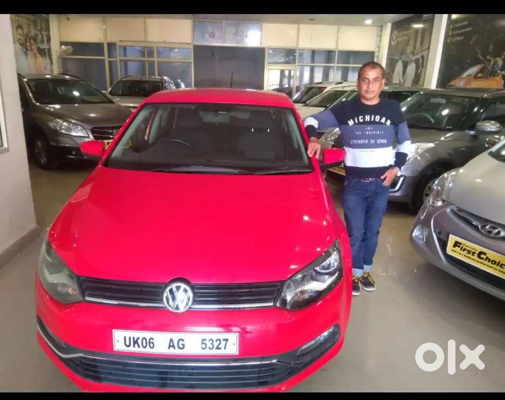 कार का बेचना है।