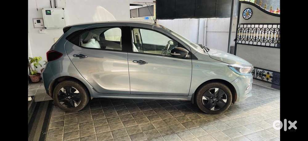 Tata Tiago Ev Xz Plus Tech Lux Lr  (2023)
