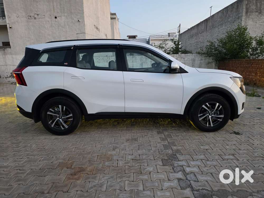Mahindra Xuv700 2.2 Ax 5 Diesel Mt 7 Str, 2023, Diesel