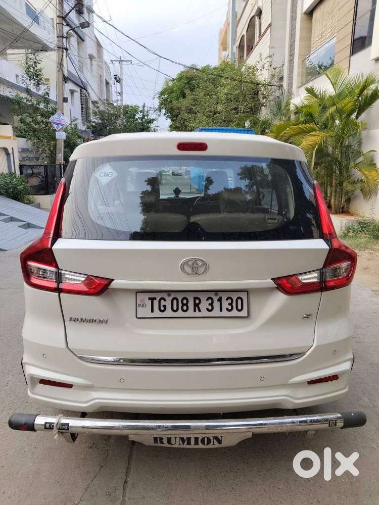 Toyota Rumion S Cng, 2024, Cng & Hybrids