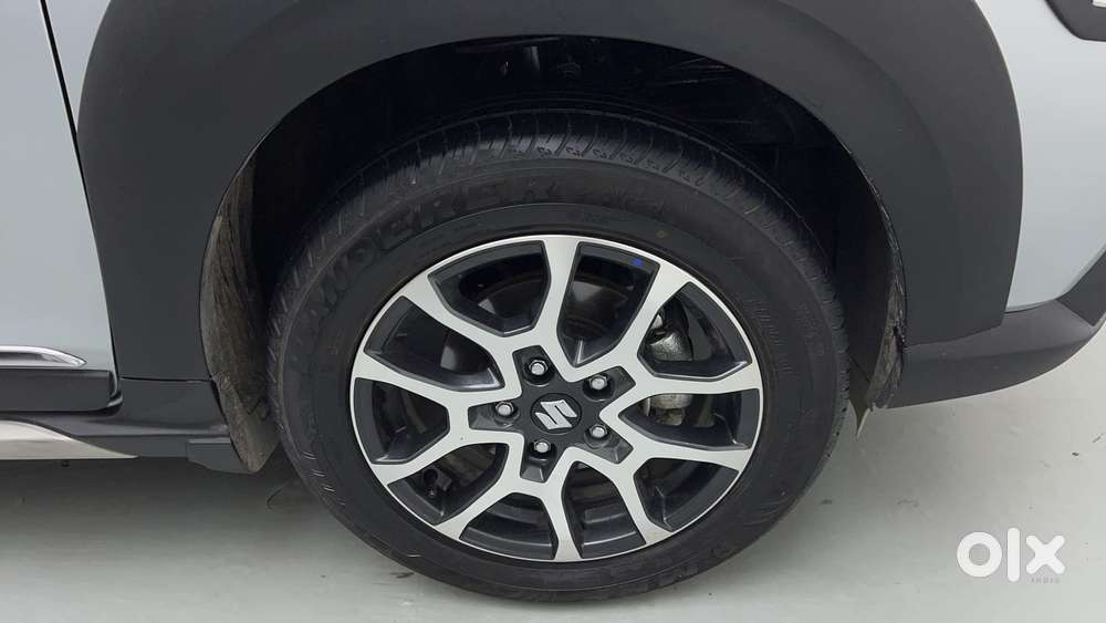 Maruti Suzuki Xl6 1.5 Alpha Mt, 2025, Petrol