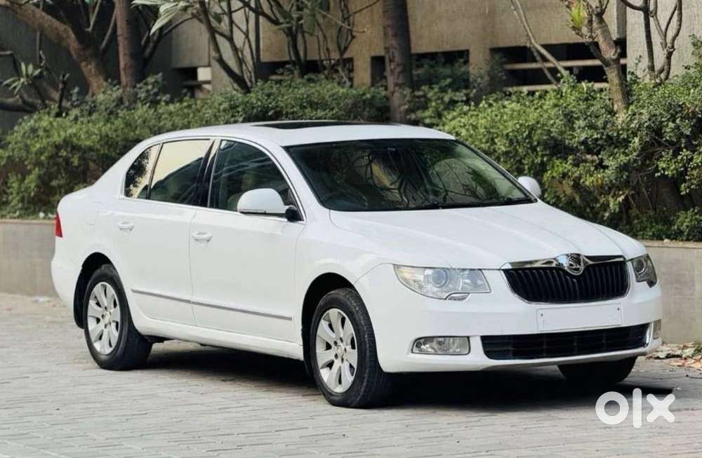 Skoda Superb 1.8 Tsi Mt, 2011, Petrol