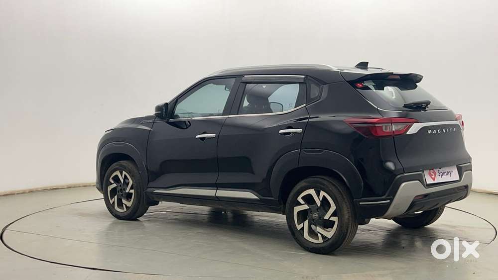 Nissan Magnite 1.0 Xv, 2022, Petrol