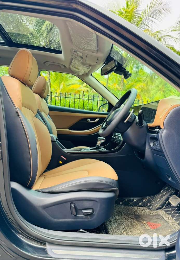 Hyundai Alcazar Signature 1.5 Petrol Dct 6str, 2024, Petrol