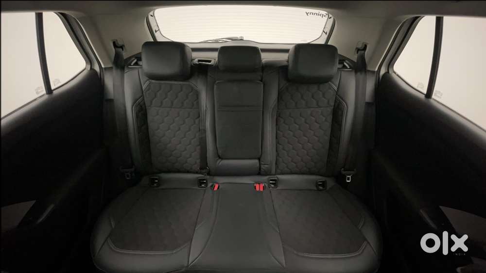 Skoda Kushaq 1.0 Tsi Ambition, 2022, Petrol