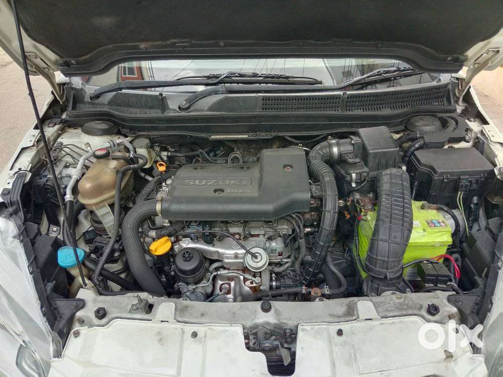 Maruti Suzuki S-cross Ddis 200 Zeta, 2015, Diesel