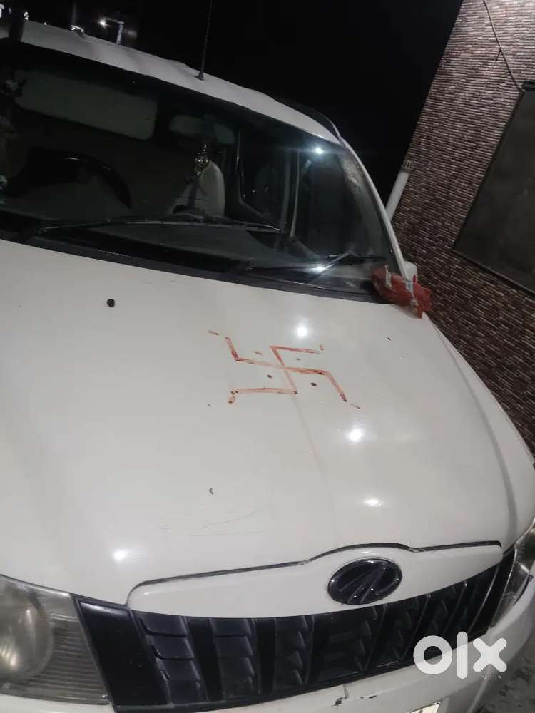 Mahindra Quanto 2013 Diesel Well Maintained Urgent Sale
