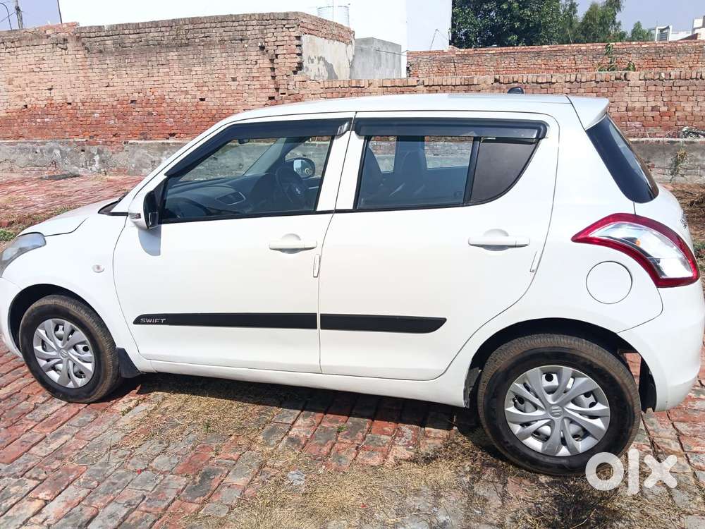 Maruti Suzuki Swift Ldi, 2015, Diesel