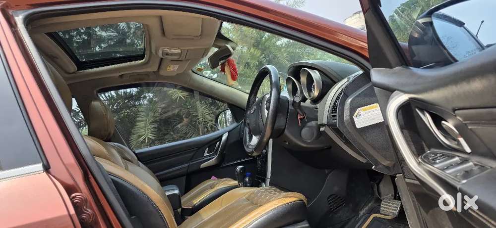 Mahindra Xuv500 Automatic W11 Awd 2019