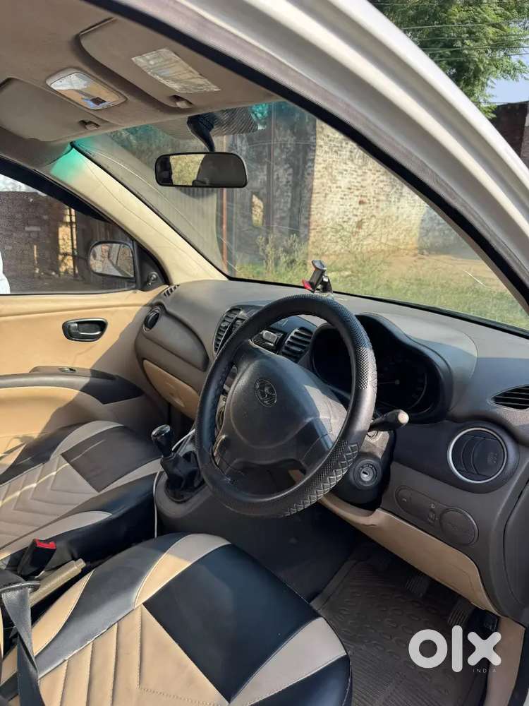 Hyundai I10 2012 Petrol With Company Fited Lpg Pass  Well Maintained M