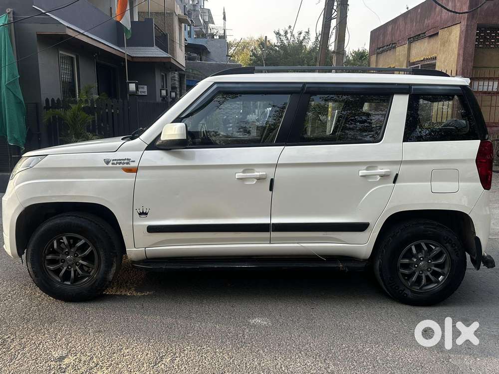 Mahindra Tuv 300 T10 Opt, 2018, Diesel