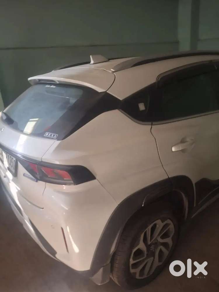 2023 Maruti Suzuki Fronx Alpha Petrol Manual