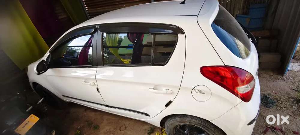 Hyundai I20 2010 Petrol 92000 Km Driven