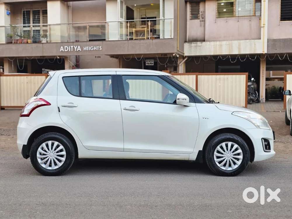 Maruti Suzuki Swift Vxi Bsiv, 2015, Petrol