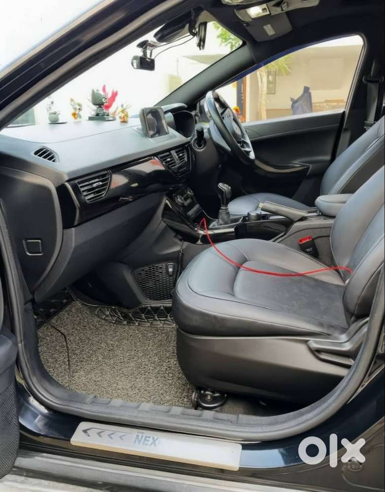 Tata Nexon Xz+(o) Dark Edition