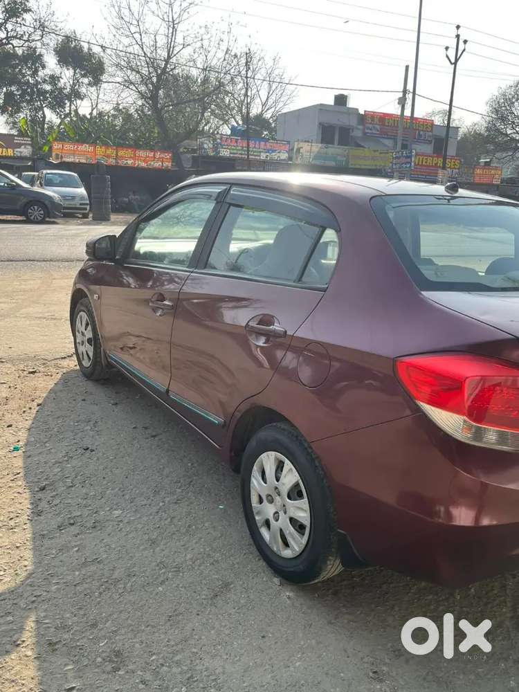 Honda Amaze 2016 Cng & Hybrids Well Maintained