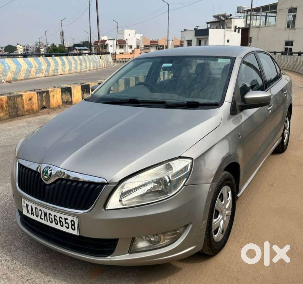 Skoda Rapid 2011-2013 Ultima 1.6 Tdi Ambition Plus, 2012, Diesel