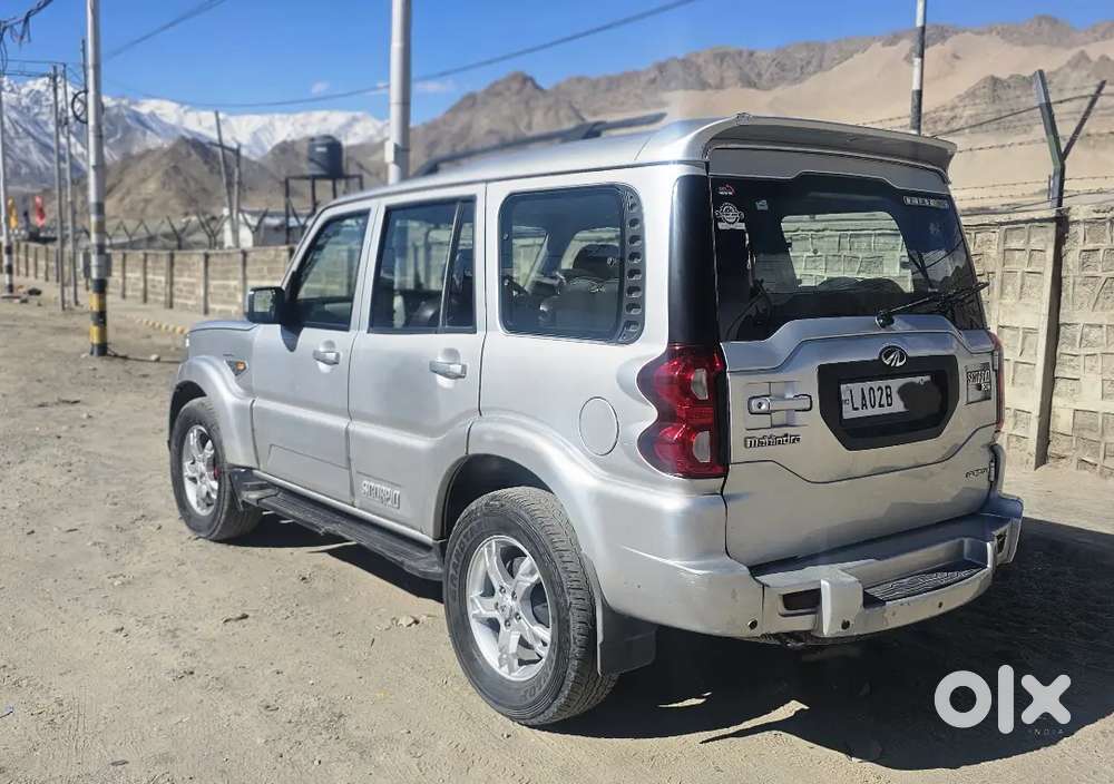 Mahindra Scorpio 2018 Diesel Well Maintained